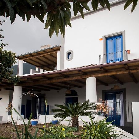 Villa Insolia Santa Marina Salina Esterno foto