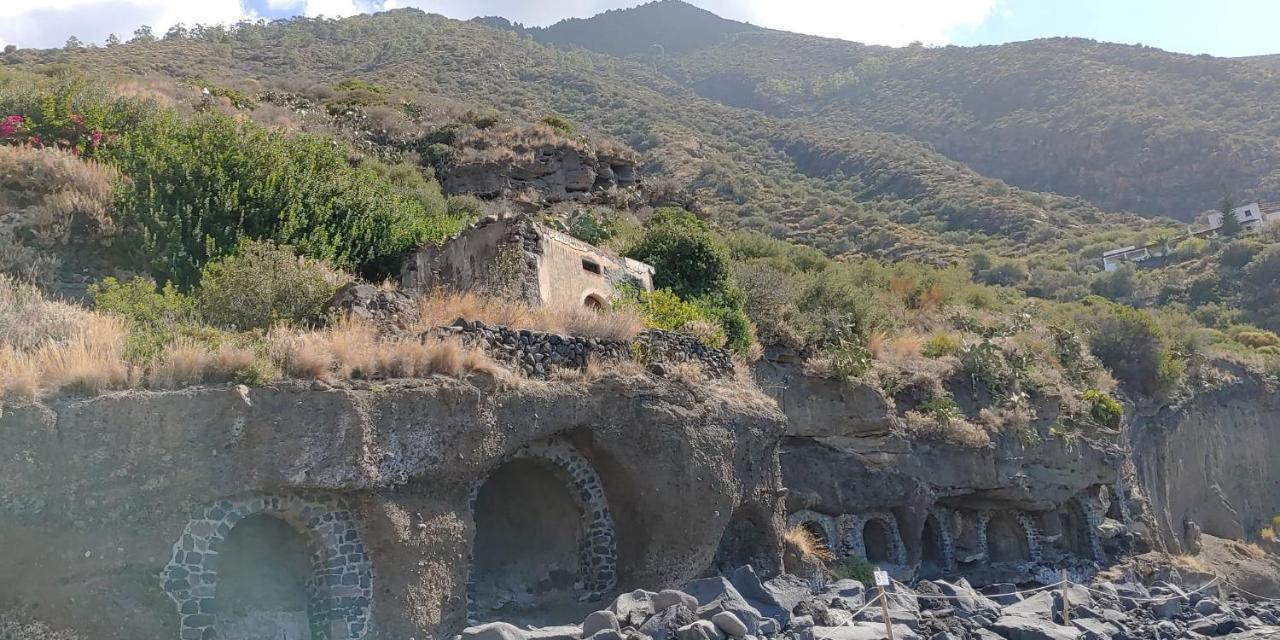 Villa Insolia Santa Marina Salina Esterno foto