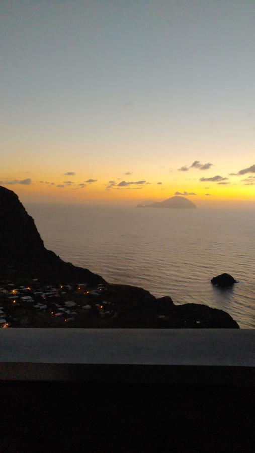 Villa Insolia Santa Marina Salina Esterno foto