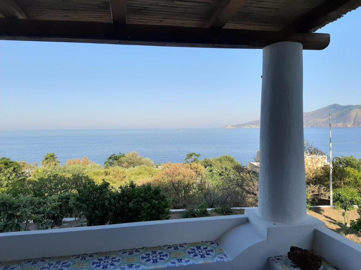 Villa Insolia Santa Marina Salina Esterno foto